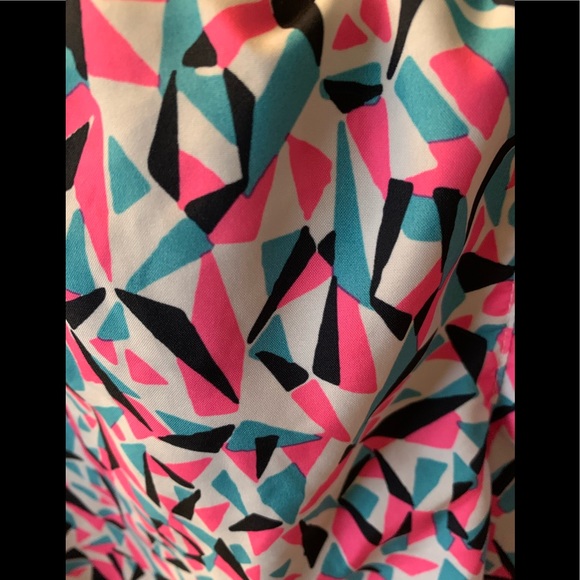 Girl’s Nike Shorts - Picture 6 of 6